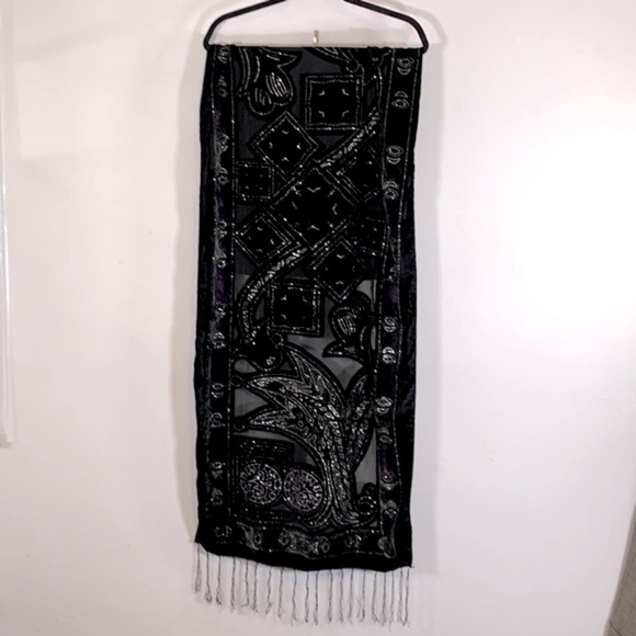 Boho Fringe Metallic Embellishments 18”Wide x 60” Long Felt Black Table Runner - Picture 5 of 13